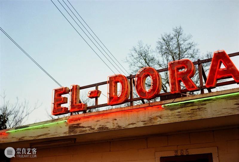 他们眼中的威廉·埃格尔斯顿(William Eggleston) 博文精选 卓纳画廊 威廉·埃格尔斯顿 Eggleston 眼中 卓纳 画廊 孟菲斯郊区 兰登 克雷 Clay 彩色 崇真艺客